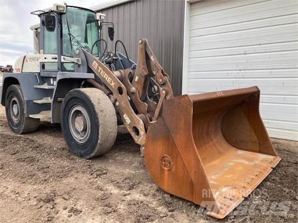 Terex TL210 Pale gommate