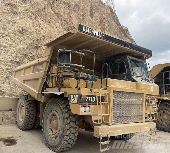 CAT 771D Mini dumper