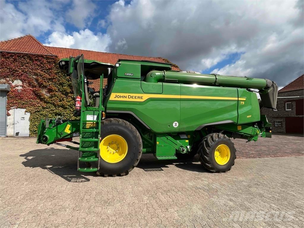 John Deere T5 600 Mietitrebbiatrici