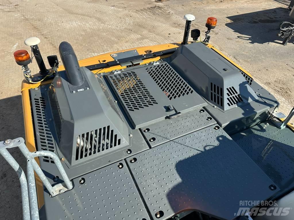 Liebherr R 922 G8 Escavatori cingolati