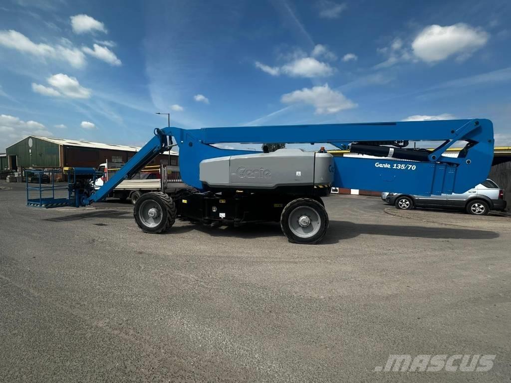 Genie ZX 135/70 Piattaforme a braccio articolato
