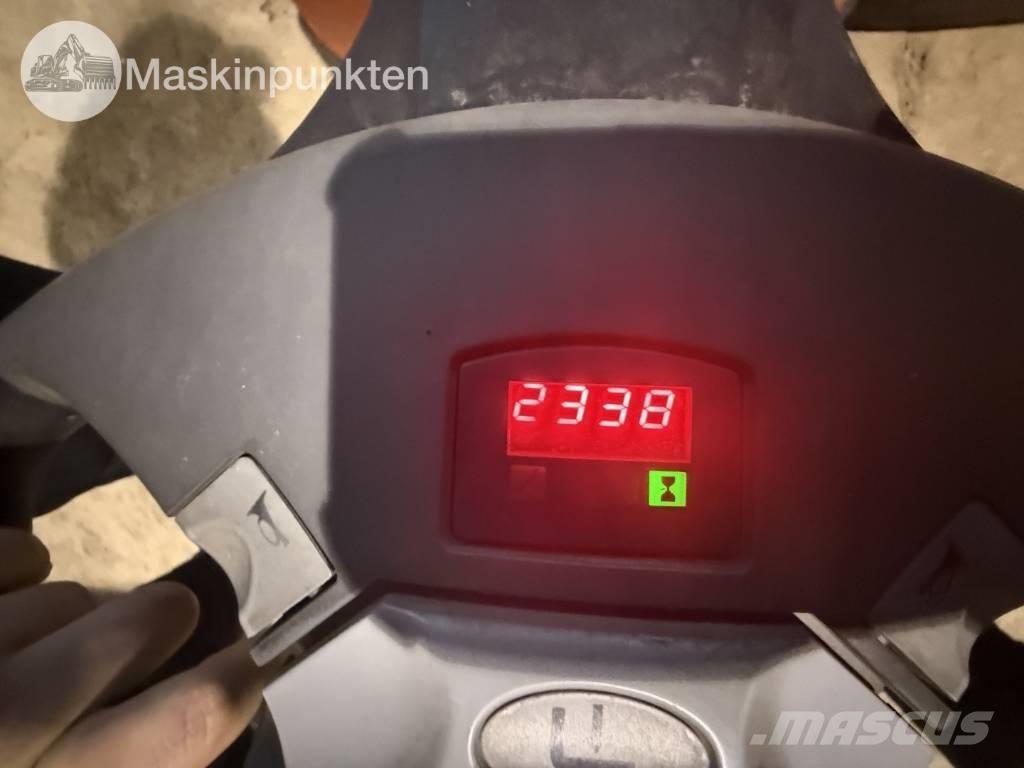 Toyota BT SWE 80 L Carrelli elevatori elettrici