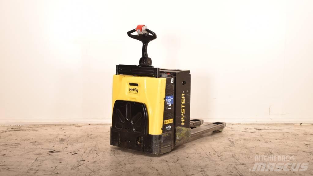 Hyster P 2.0 S Carrelli elevatori bassi a piattaforma