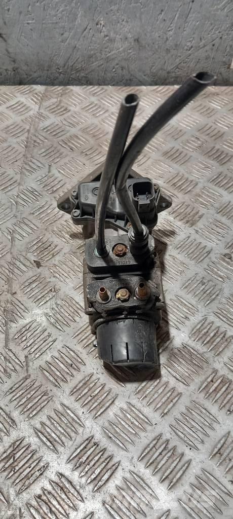 Scania G 400   1942889 Freni