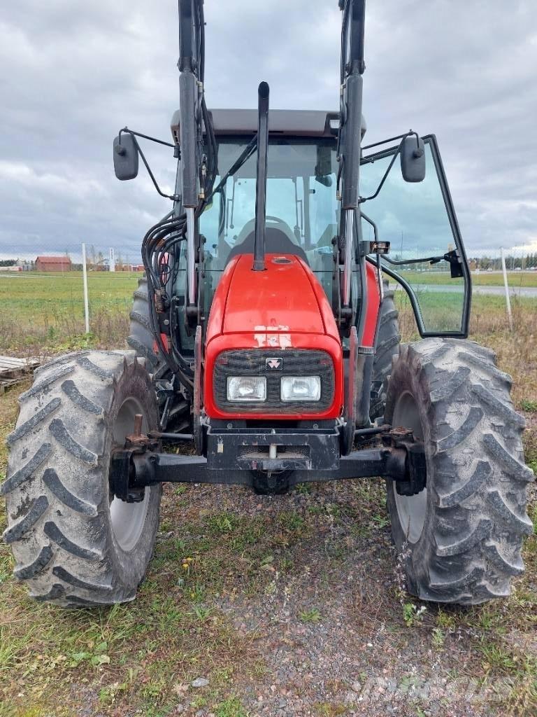 Massey Ferguson 4255 Trattori