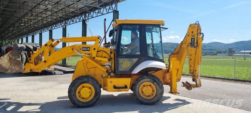 JCB 2 CX Terne