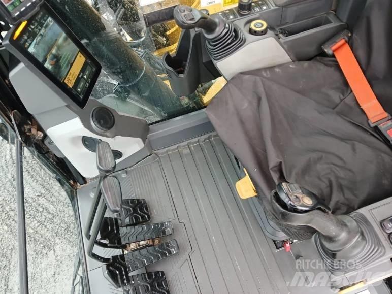 CAT 320 Escavatori cingolati