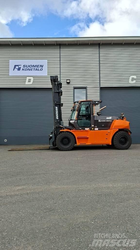 Doosan D160S-9 Carrelli elevatori diesel
