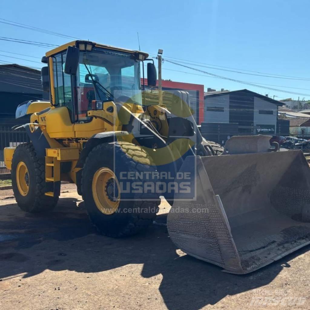 Volvo L 90 F Pale gommate