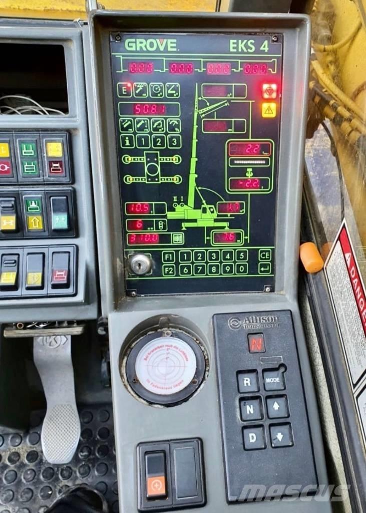 Grove GMK 3050 Gru per tutti i terreni
