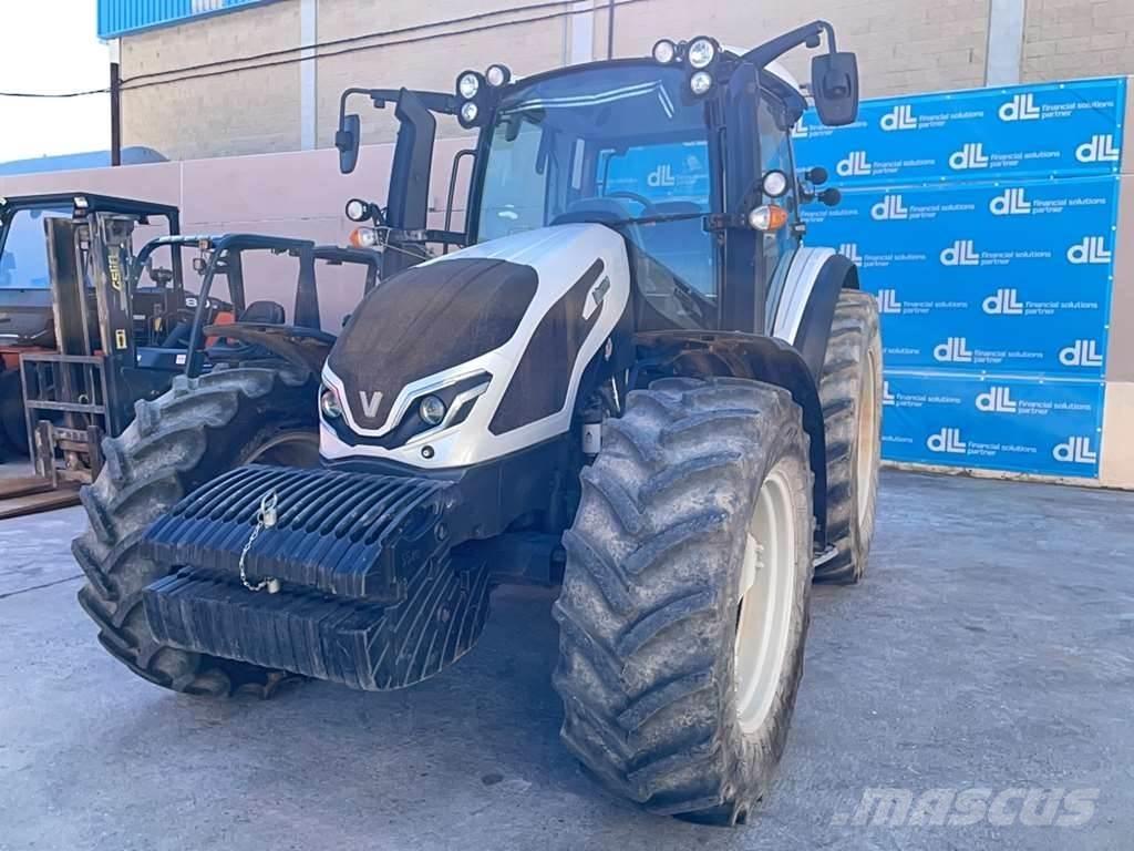 Valtra G115 Trattori