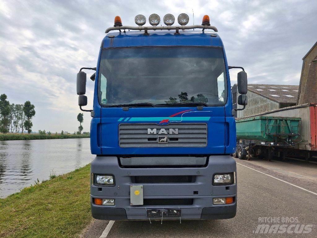 MAN TGA 26.390 6X2 Autocabinati