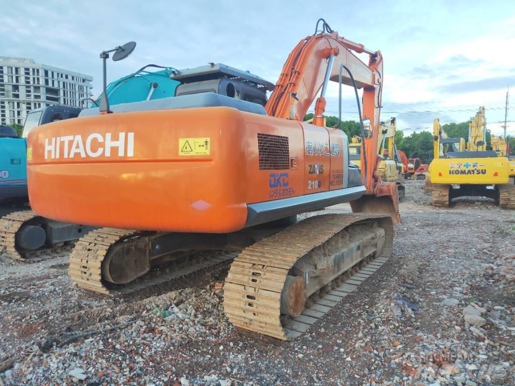 Hitachi ZX 210 Escavatori cingolati