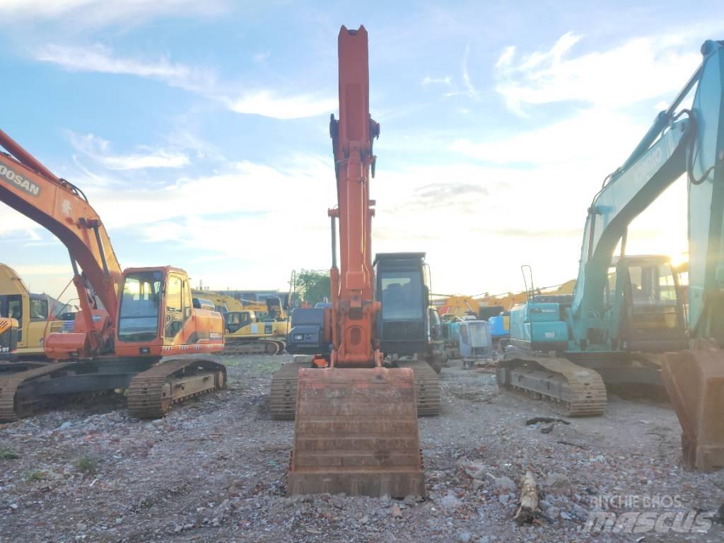 Hitachi ZX 210 Escavatori cingolati