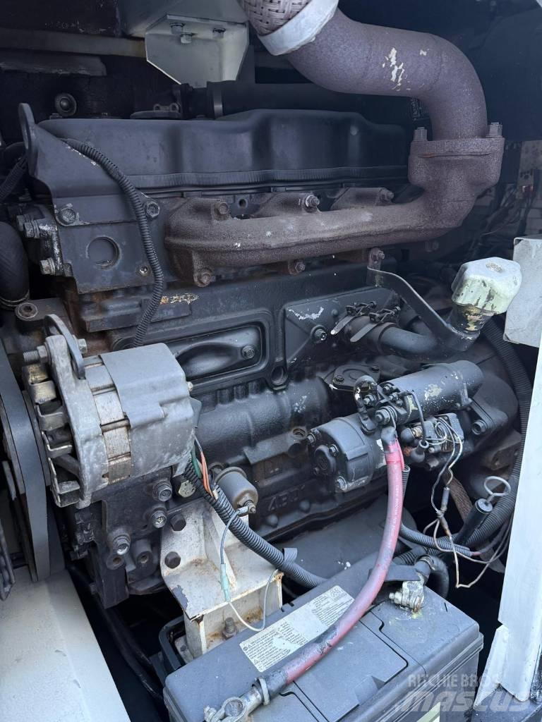 MultiQuip DCA 45 Generatori diesel