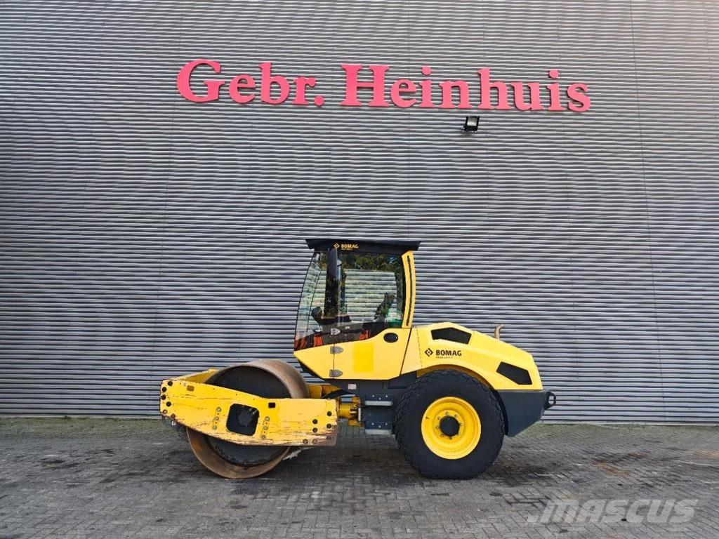 Bomag BW 177 D-5 Rulli gommati