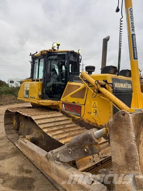 Komatsu D 65 PX-17 Dozer cingolati