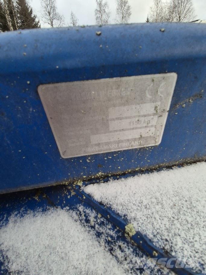 Karhu 275 Spazzaneve