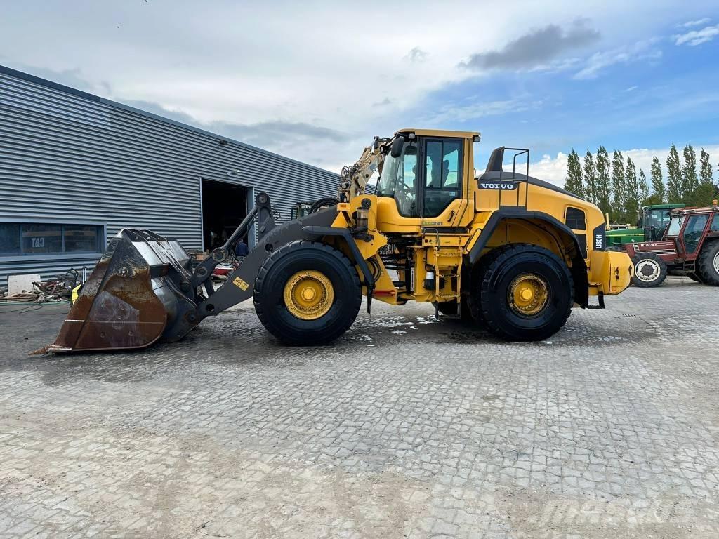 Volvo L180H Pale gommate