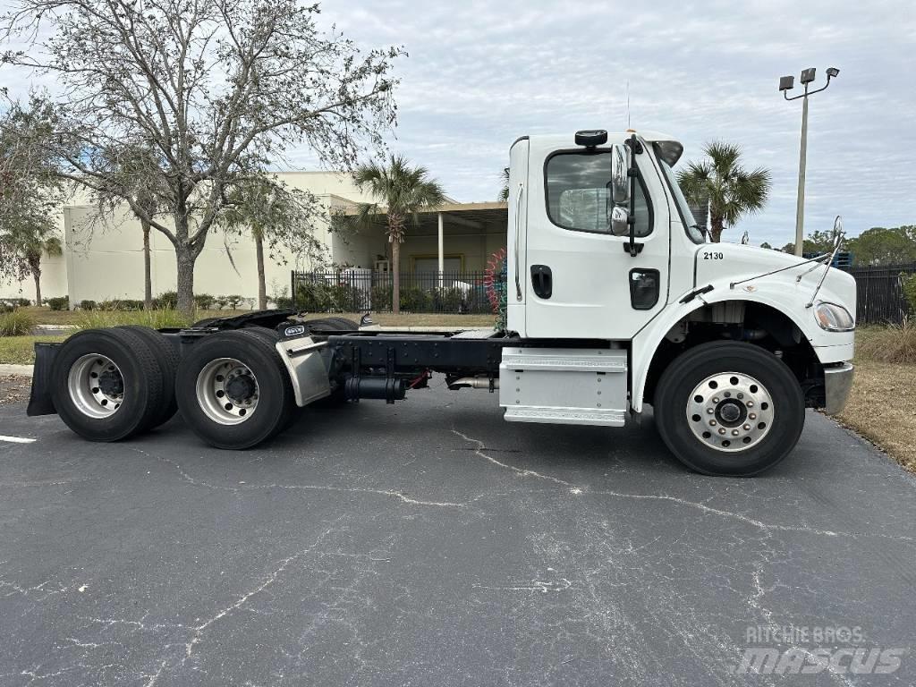 Freightliner M2 Camion per la consegna bevande