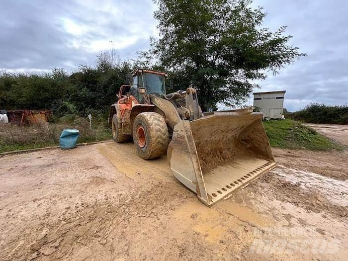 Doosan DL450 Pale gommate