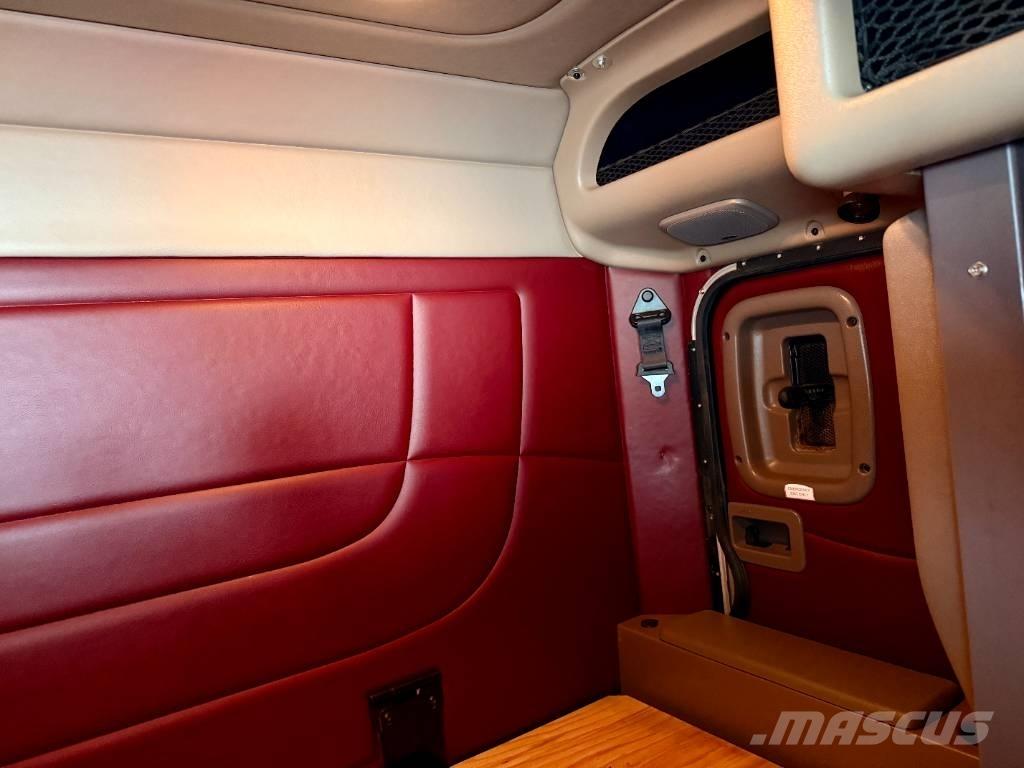 Peterbilt 388 Motrici e Trattori Stradali
