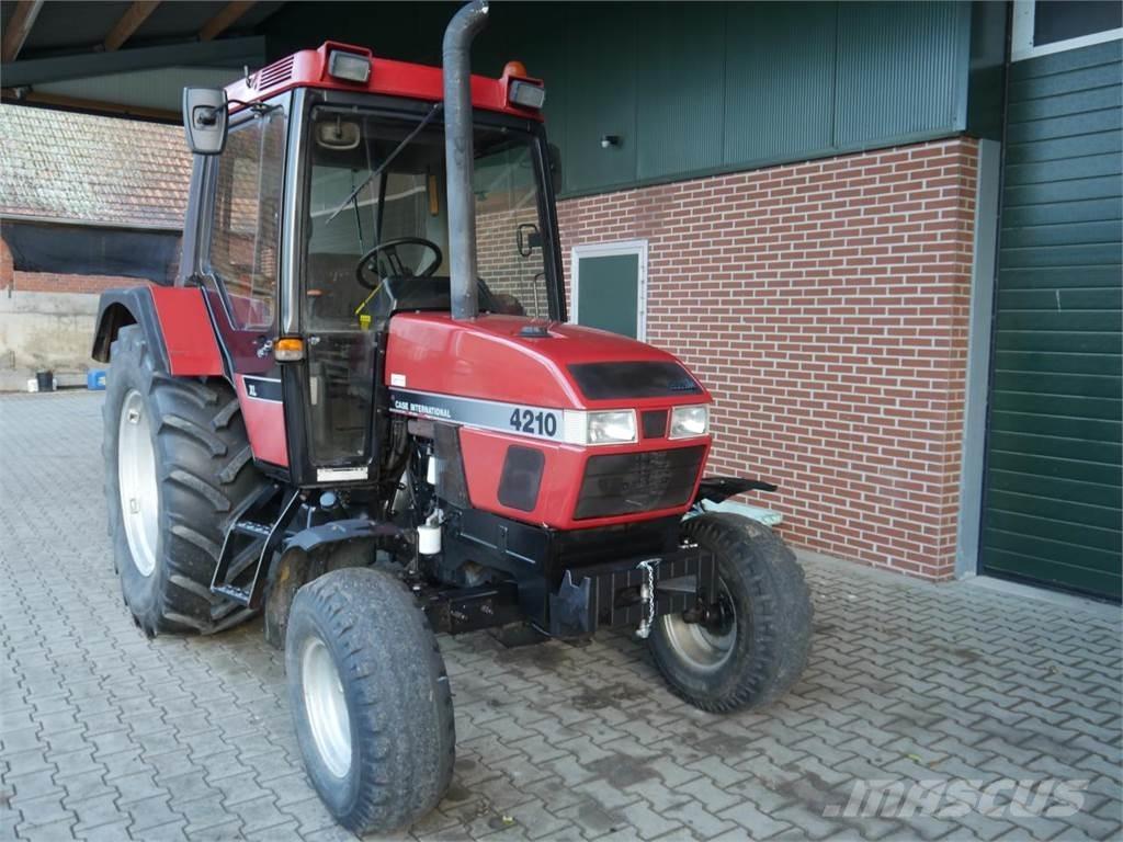 Case IH 4210 XL Trattori