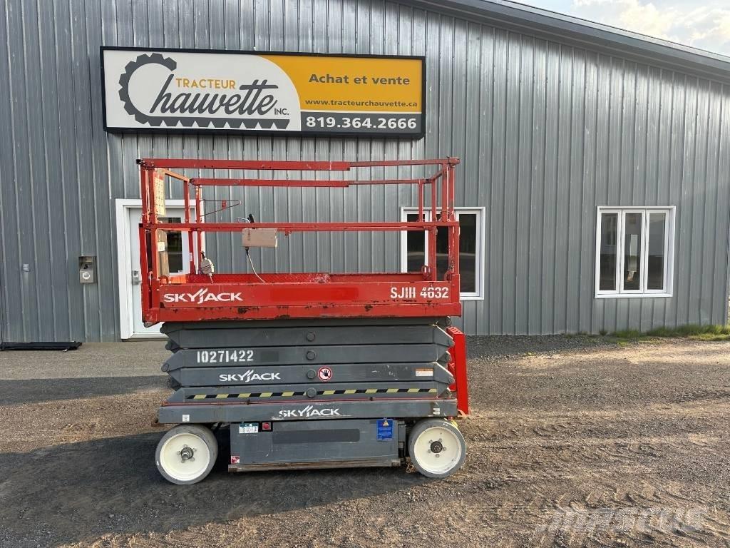 SkyJack SJ 4632 Piattaforme a pantografo