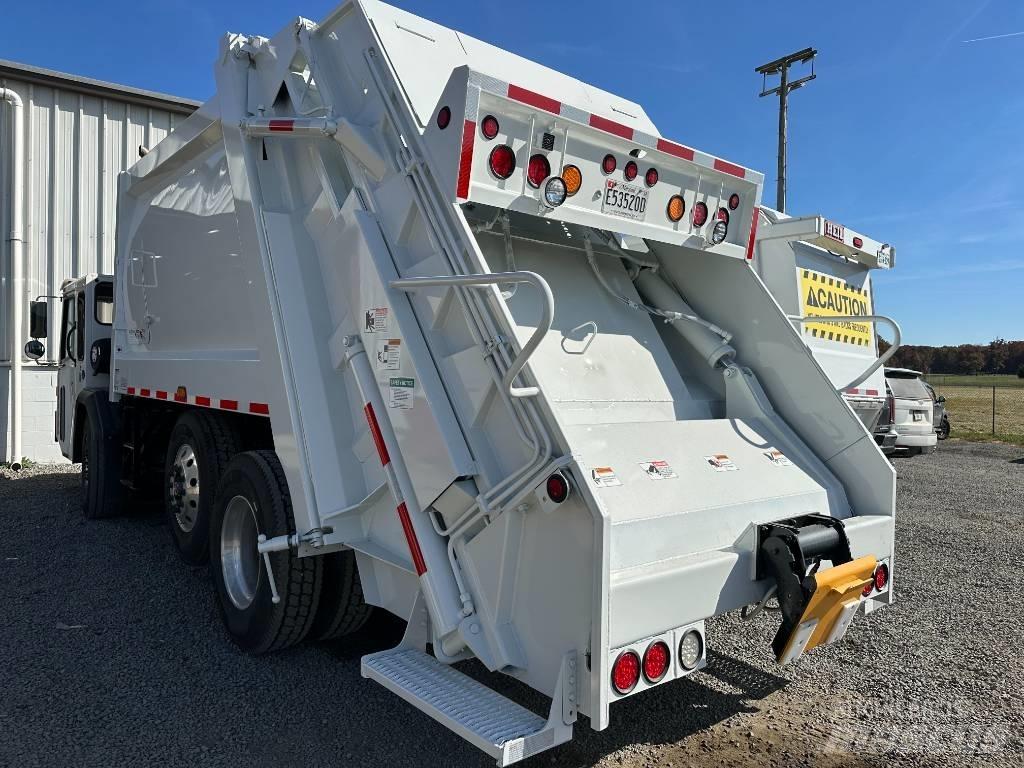  Crane Carrier LET2CC Camion dei rifiuti
