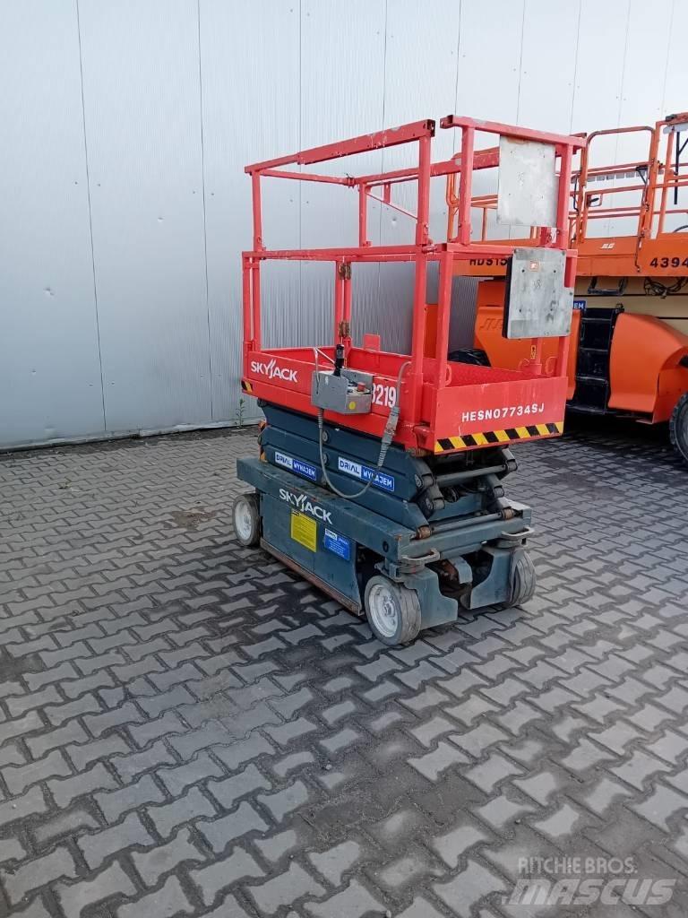 SkyJack 3219 Piattaforme a pantografo