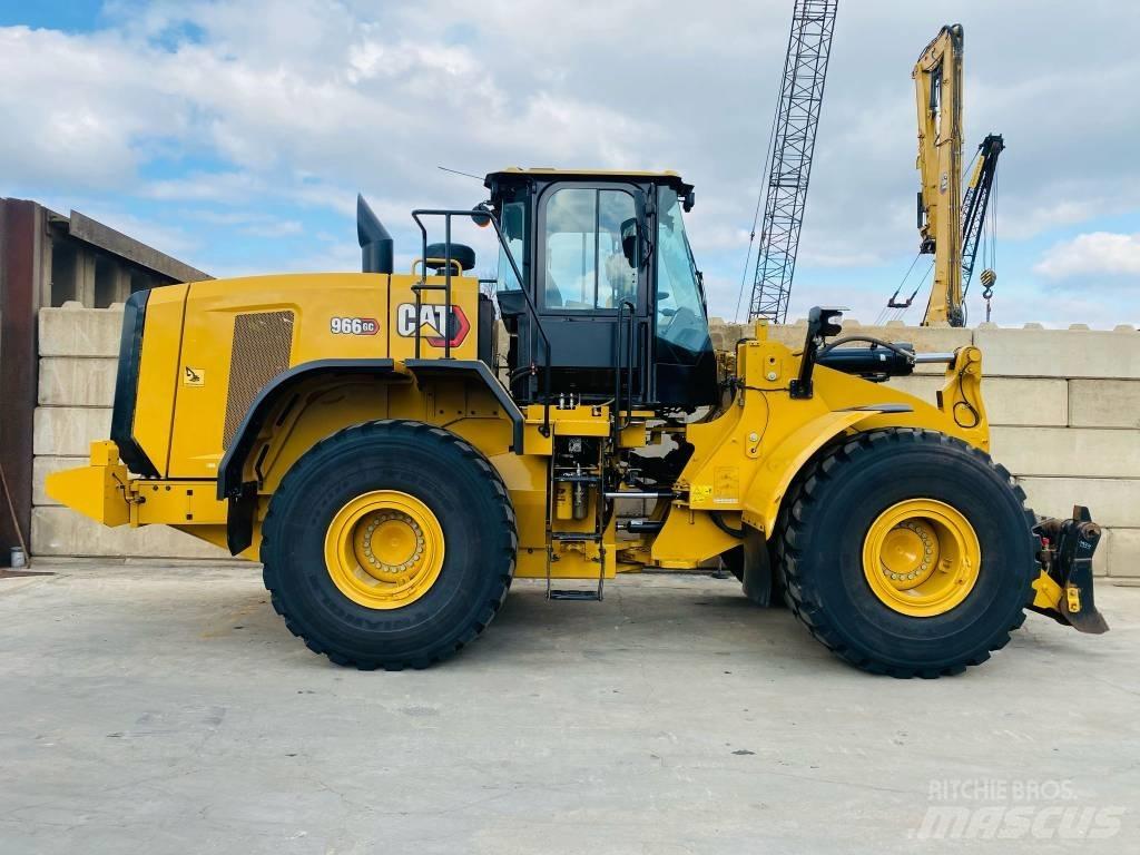 CAT 966gc Pale gommate
