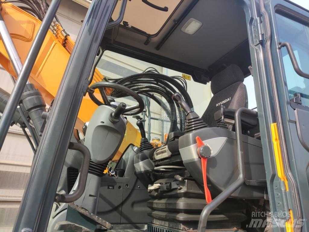 Hyundai HW140 Escavatori gommati