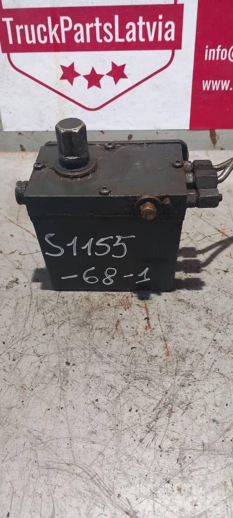 Scania R 440.    2204436 Componenti idrauliche