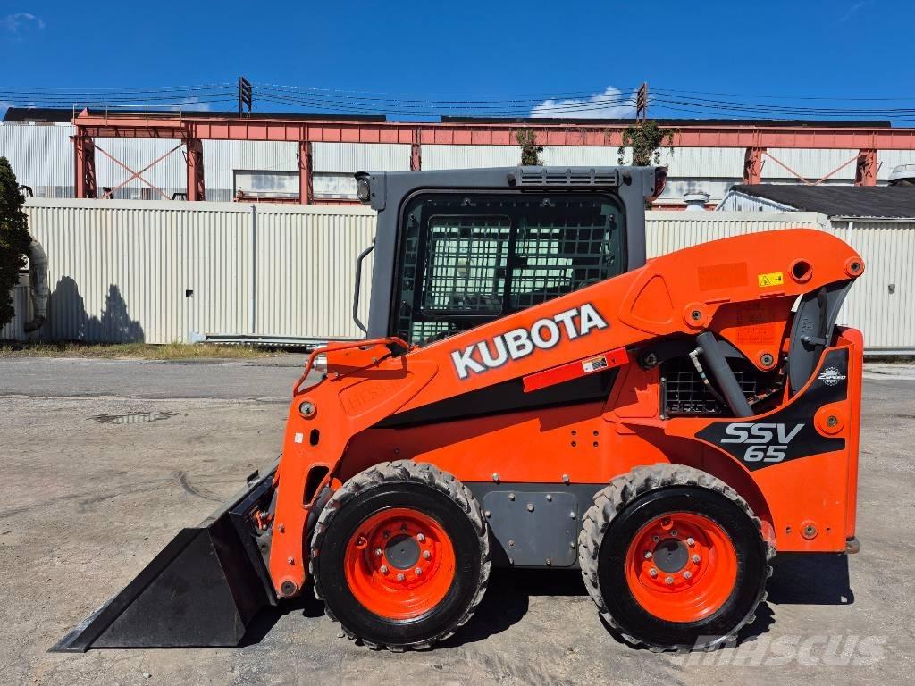 Kubota SSV 65 Mini Pale Gommate