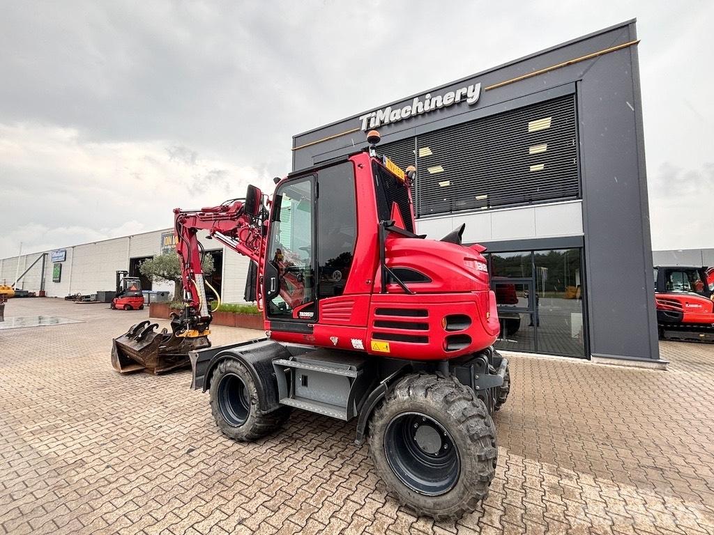Takeuchi TB 295 W Escavatori gommati