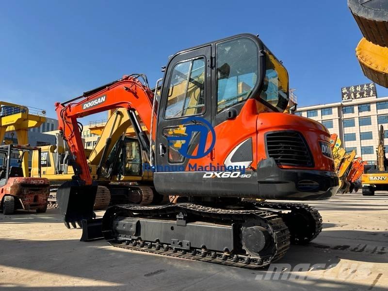 Doosan DX 60 Escavatori cingolati