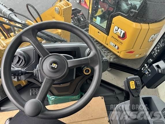 CAT 906 Pale gommate