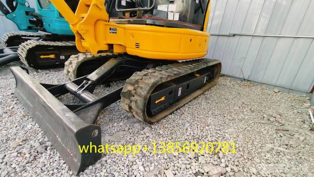 Komatsu PC 30 Miniescavatori