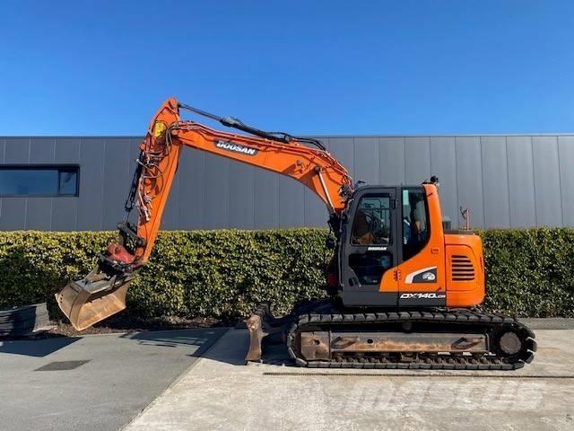 Doosan DX140 LCR-5 Escavatori cingolati