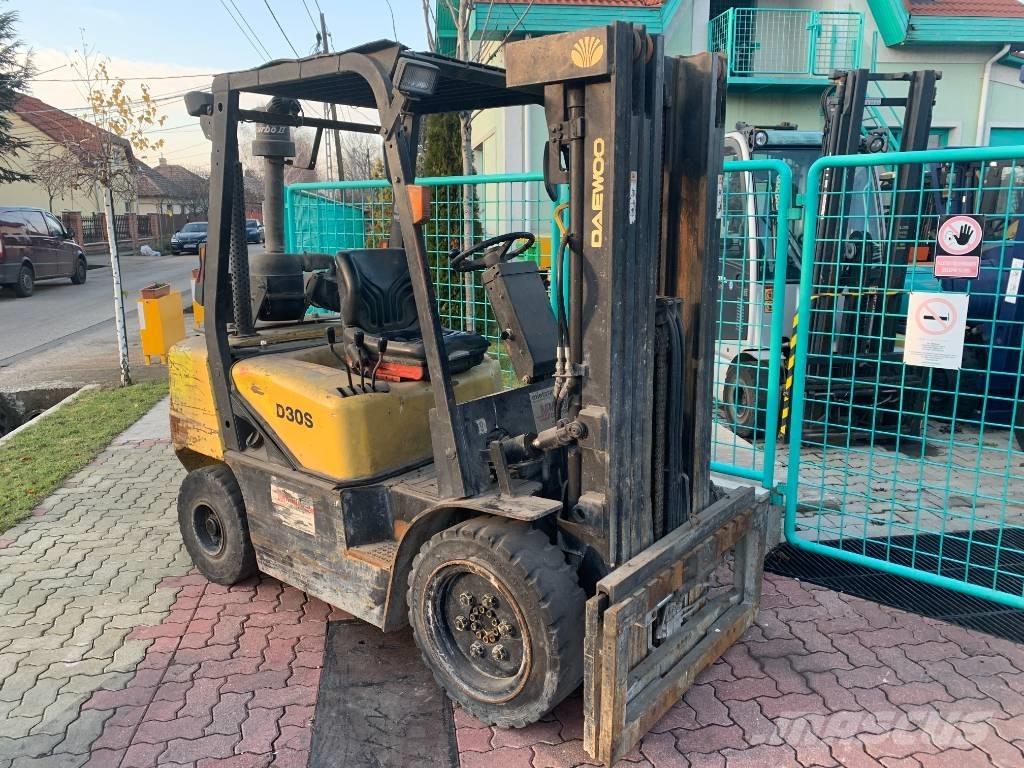 Daewoo D30S-3 V-3523 Carrelli elevatori diesel