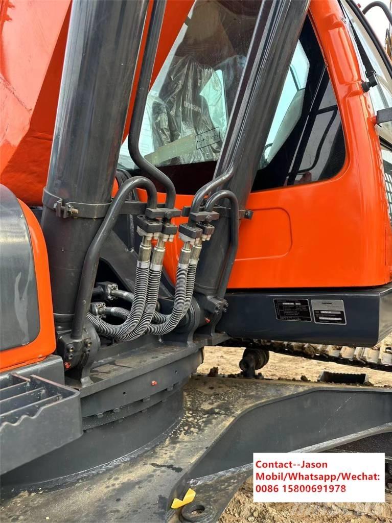 Doosan DX 225 LCA Escavatori cingolati