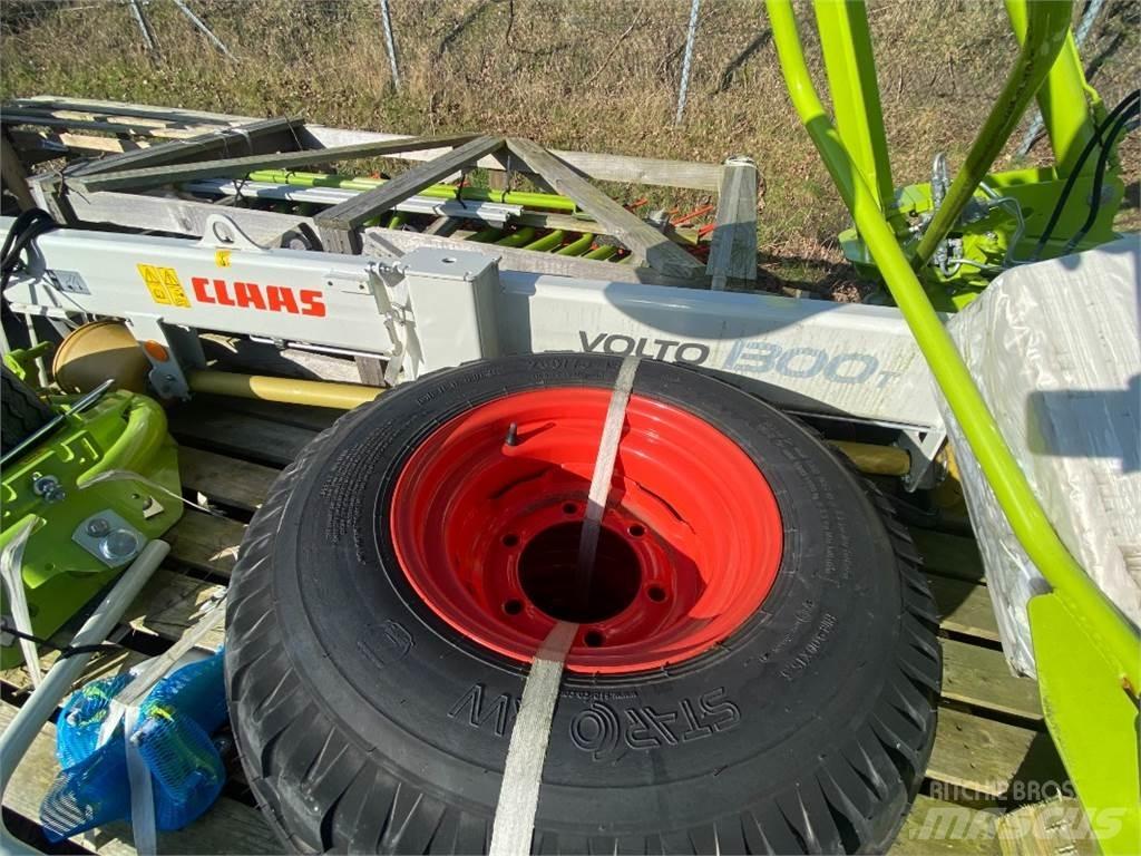CLAAS VOLTO 1300 T Ranghinatori