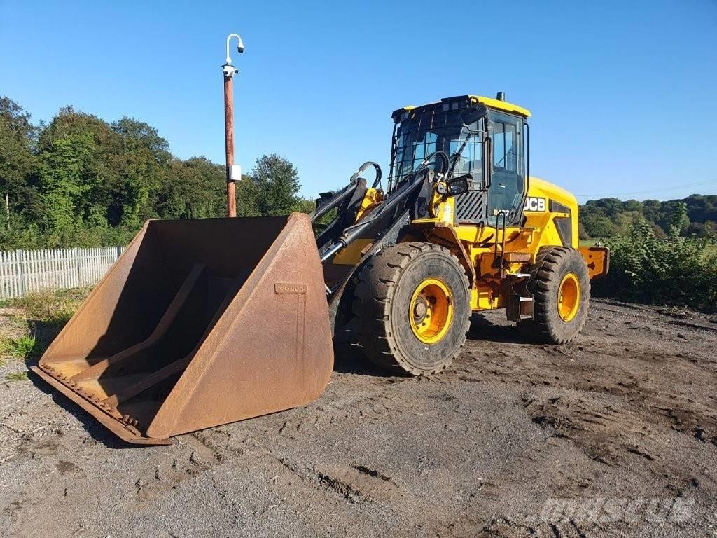 JCB 437 HT Pale gommate