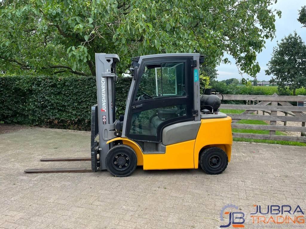 Jungheinrich TFG 425 Carrelli elevatori GPL