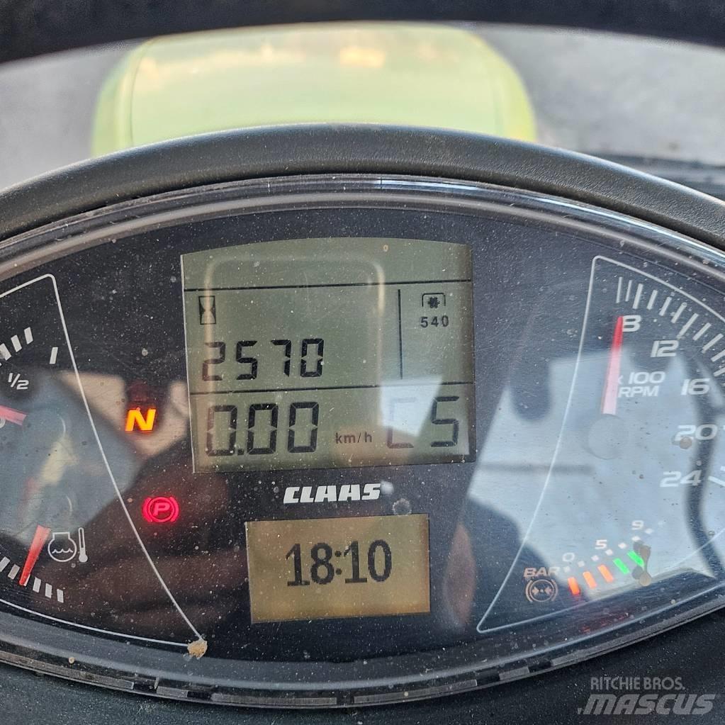 CLAAS Arion 550 Trattori
