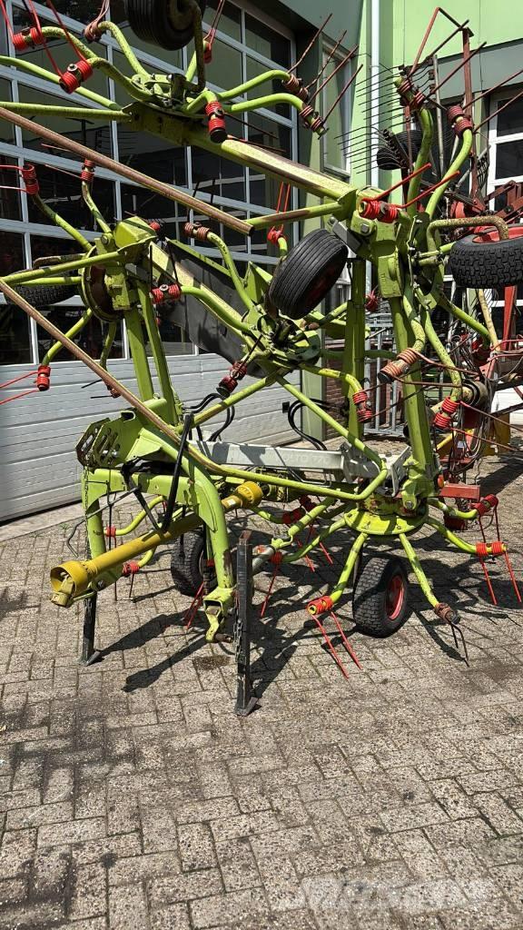 CLAAS Volto 770 Ranghinatori