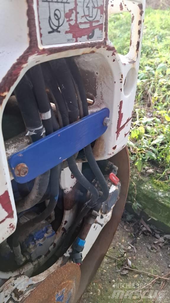 Dynapac CC1200 VI Rulli a doppio tamburo