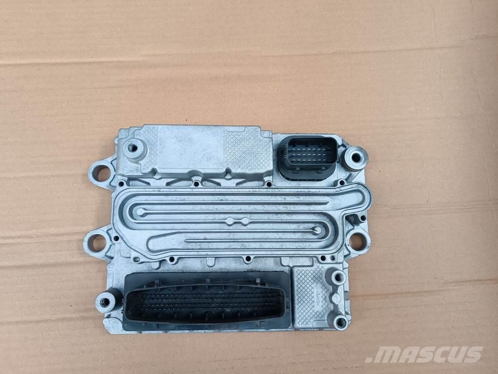Mercedes-Benz ACM2 Componenti elettroniche