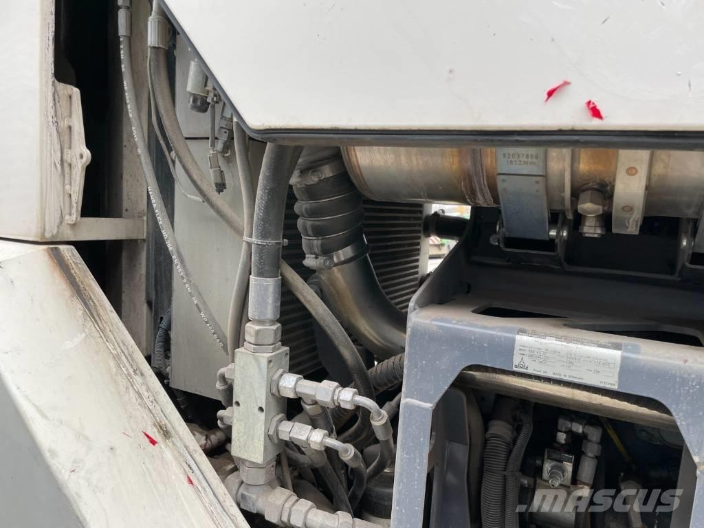 Wirtgen W 50 RI Fresa a freddo per asfalto