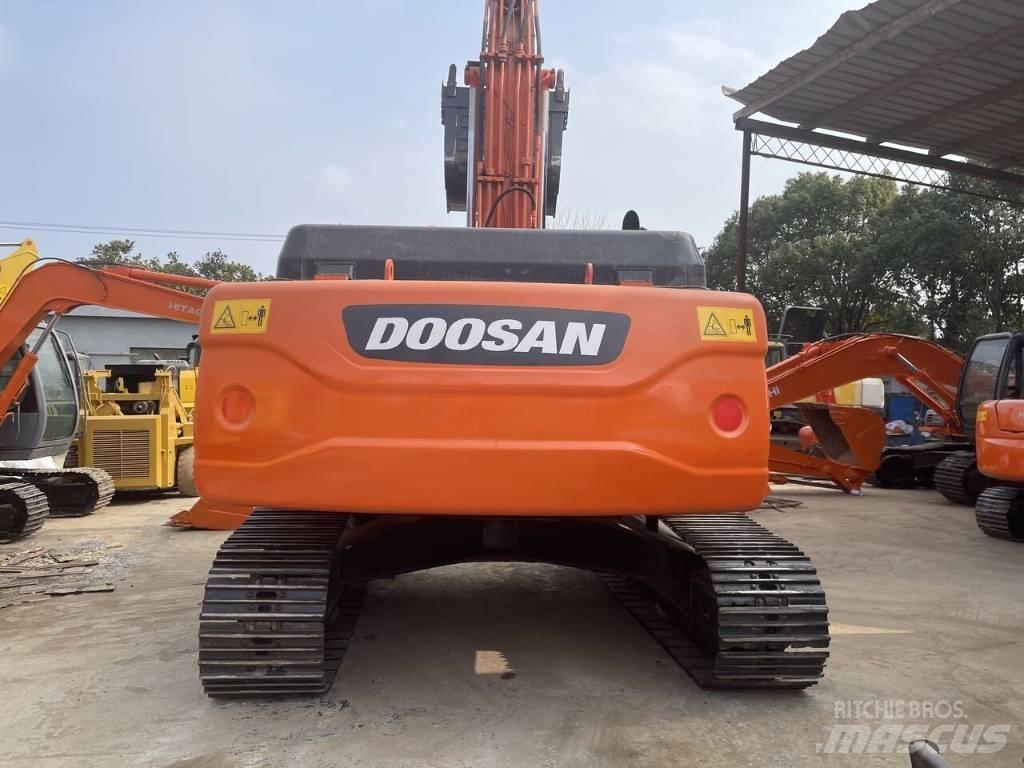 Doosan DX 300 LC Escavatori cingolati